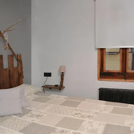 Appartement Piso Rustico-Moderno 6 Plazas - Pobla De Lillet à La Pobla de Lillet Extérieur photo